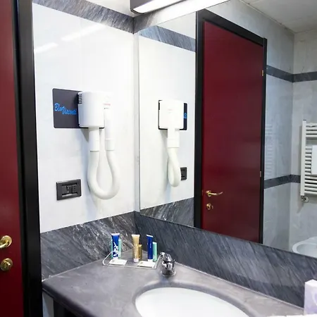 Ih Hotels Milano Blu Visconti